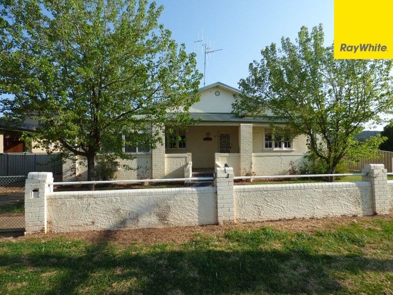 17 Grevillea Avenue, Eugowra - Image 1