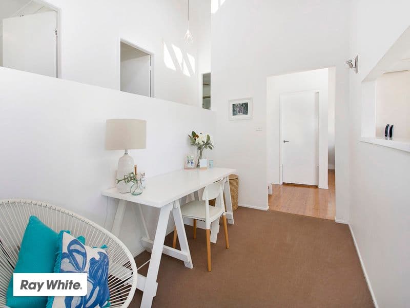 19 Henry Parkes Drive, Kiama Downs - Thumbnail 5