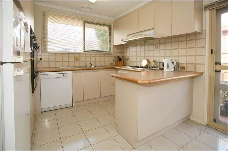 1 Dorgan Street, MOUNT WAVERLEY VIC 3149, Mount Waverley - Thumbnail 2