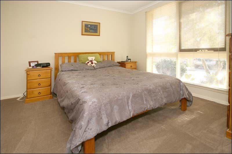 1 Dorgan Street, MOUNT WAVERLEY VIC 3149, Mount Waverley - Thumbnail 4