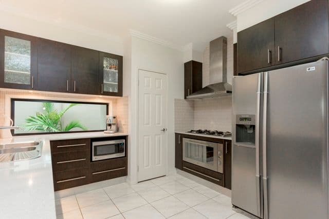 2857 Virginia Drive, Hope Island QLD 4212, Hope Island - Thumbnail 6