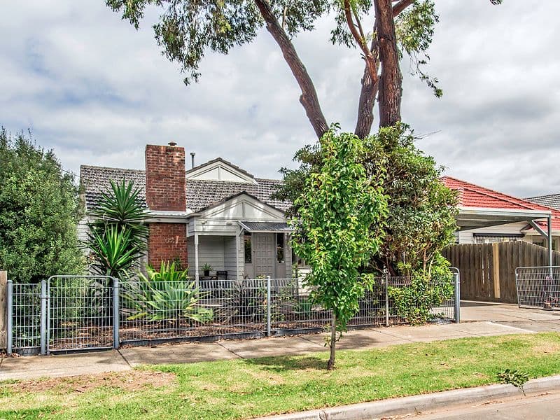 75 Ford Street, Newport VIC 3015, Newport - Thumbnail 3