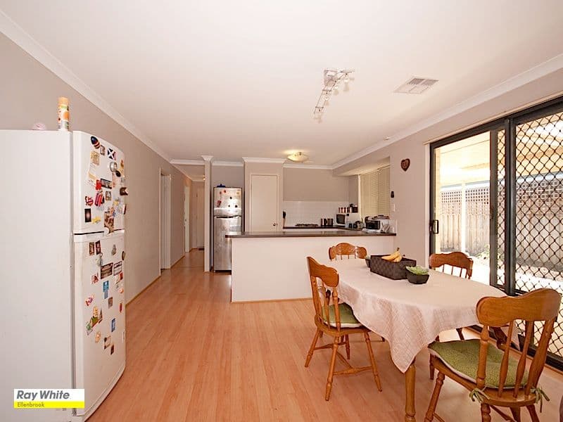 19 Heirisson Turn, ELLENBROOK WA 6069, Ellenbrook - Thumbnail 6