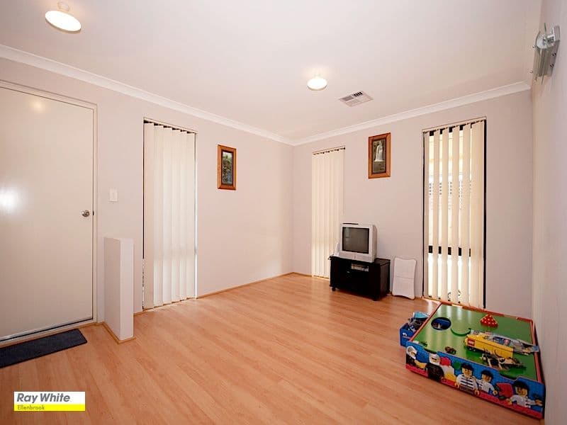 19 Heirisson Turn, ELLENBROOK WA 6069, Ellenbrook - Thumbnail 7