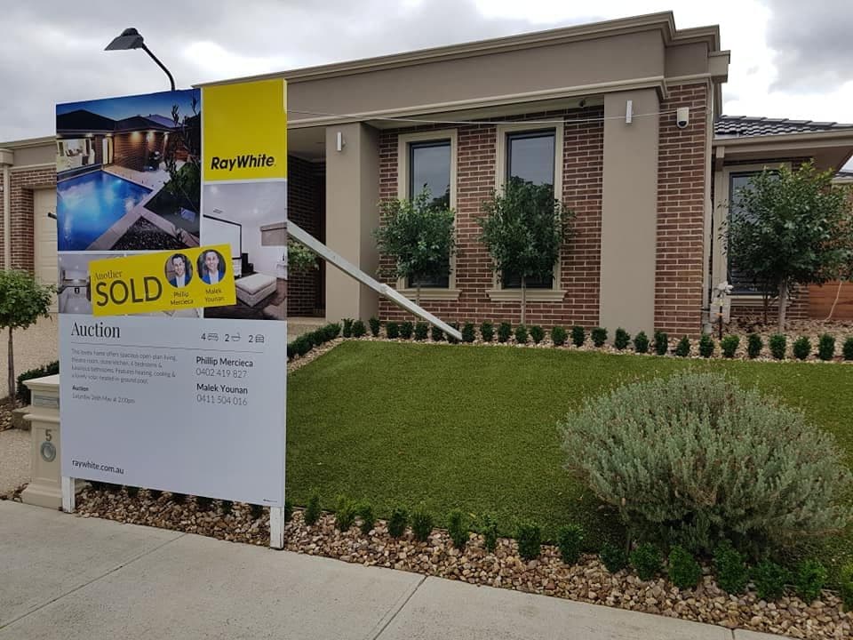 1/2 Hammence Street, Glen Waverley, Glen Waverley - Thumbnail 2