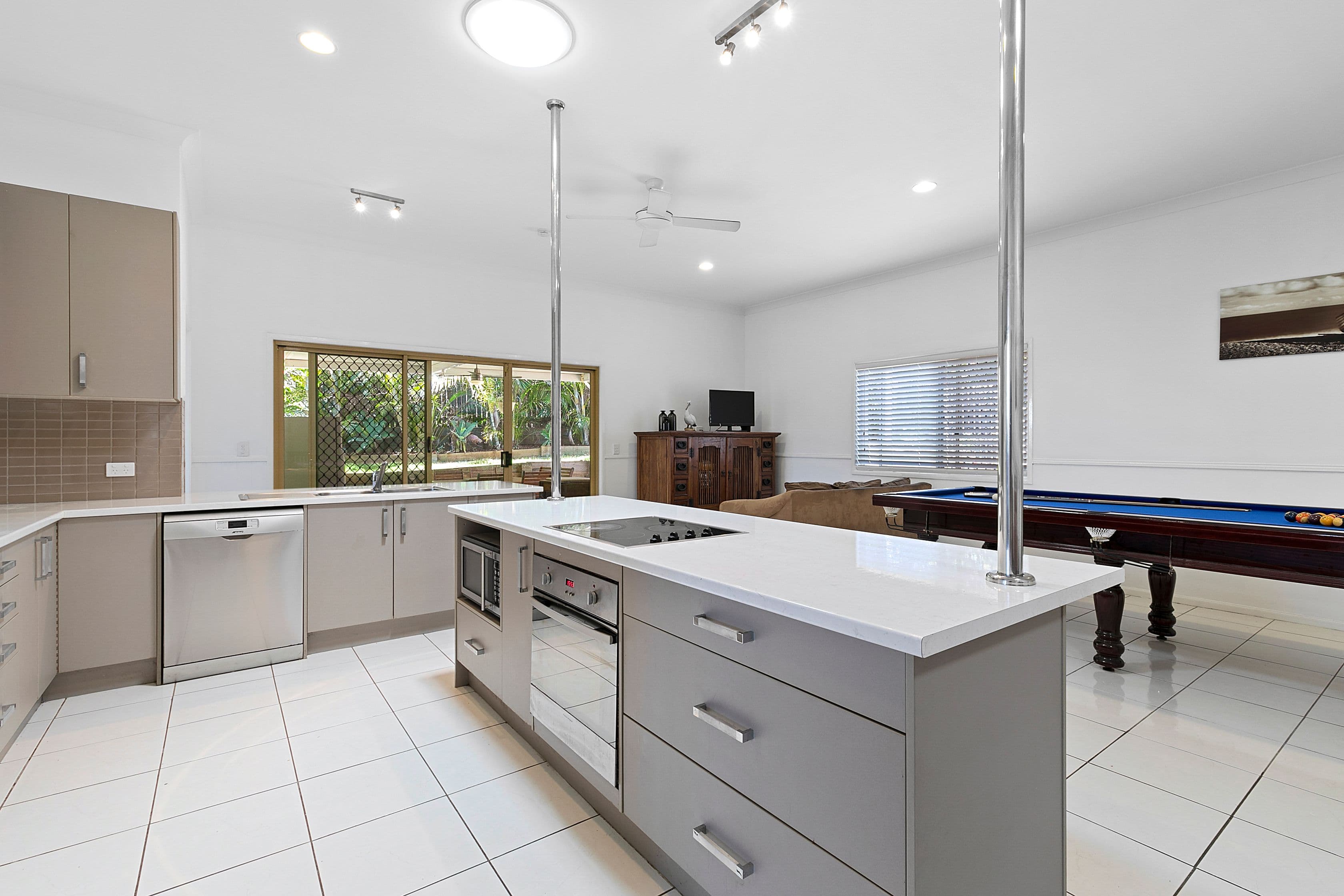 8 Constellation Way, Wynnum QLD 4178, Wynnum - Thumbnail 5