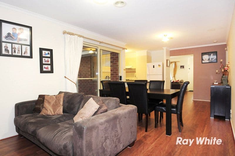30 Miralie Way, CRANBOURNE WEST VIC 3977, Cranbourne West - Thumbnail 5