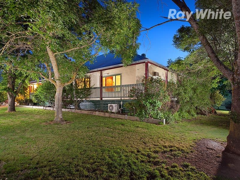 19 Carmans Road, TALLANGATTA VIC 3700, Tallangatta East - Thumbnail 2