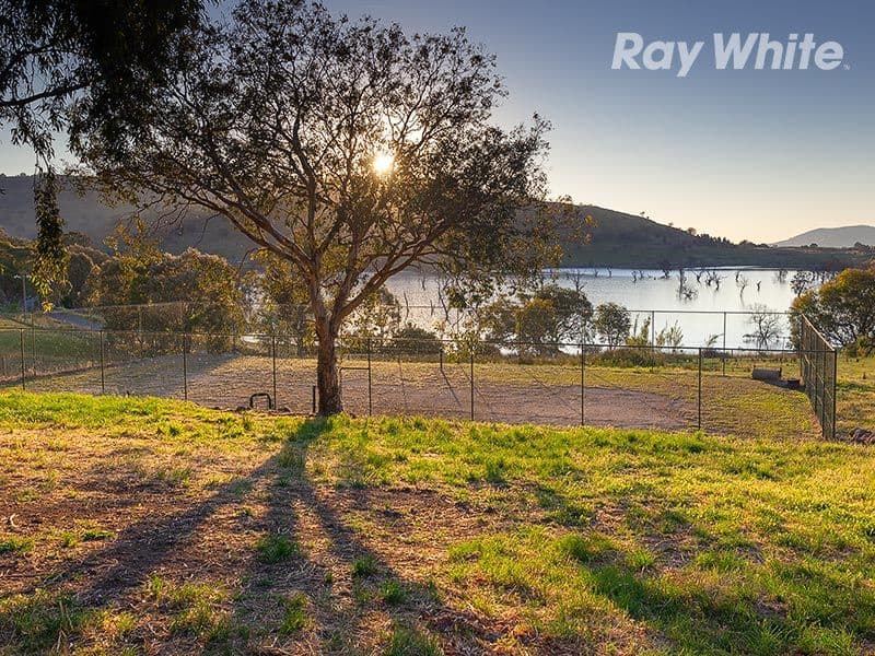 19 Carmans Road, TALLANGATTA VIC 3700, Tallangatta East - Thumbnail 5