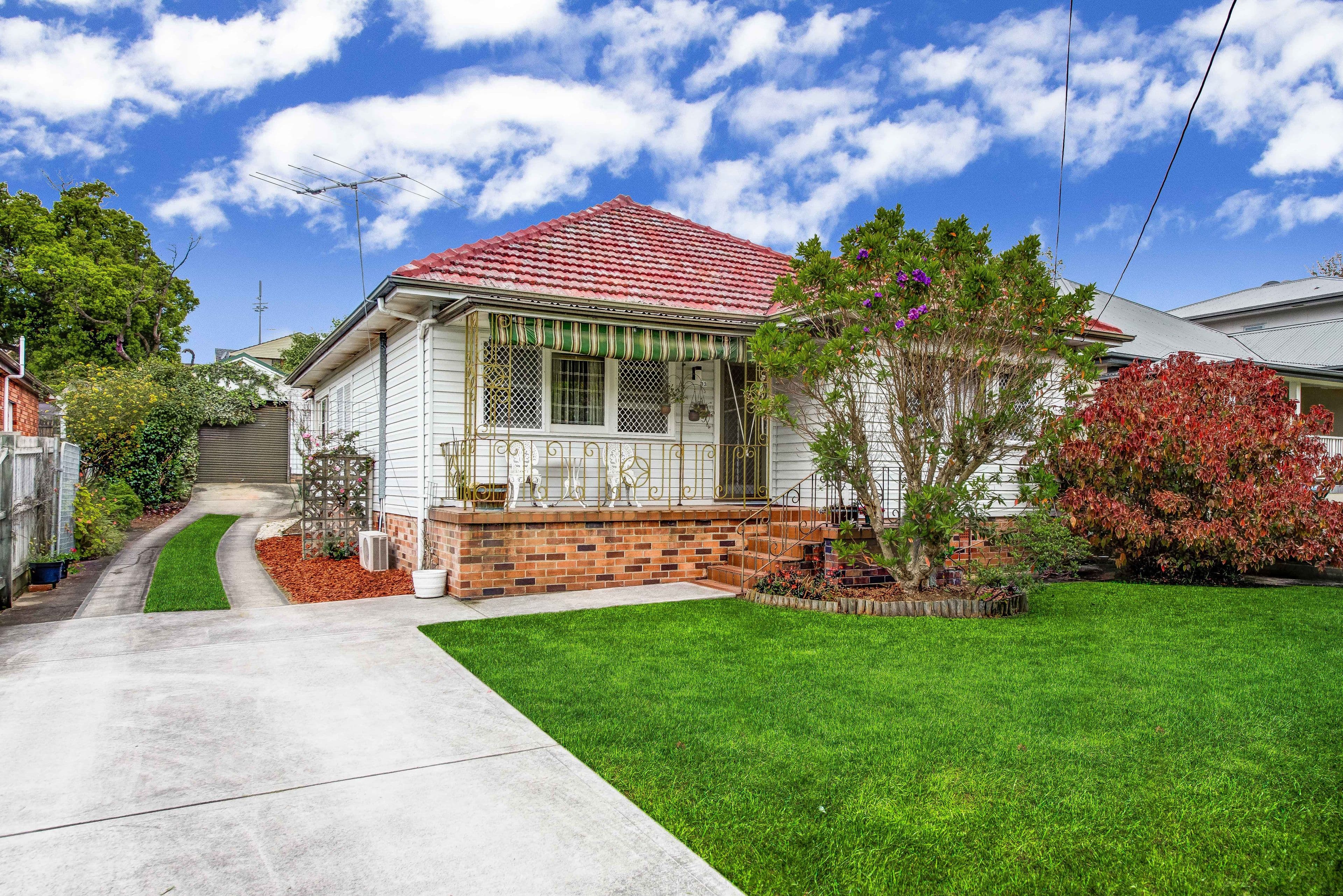 13 Farnell Street, Hunters Hill - Image 1