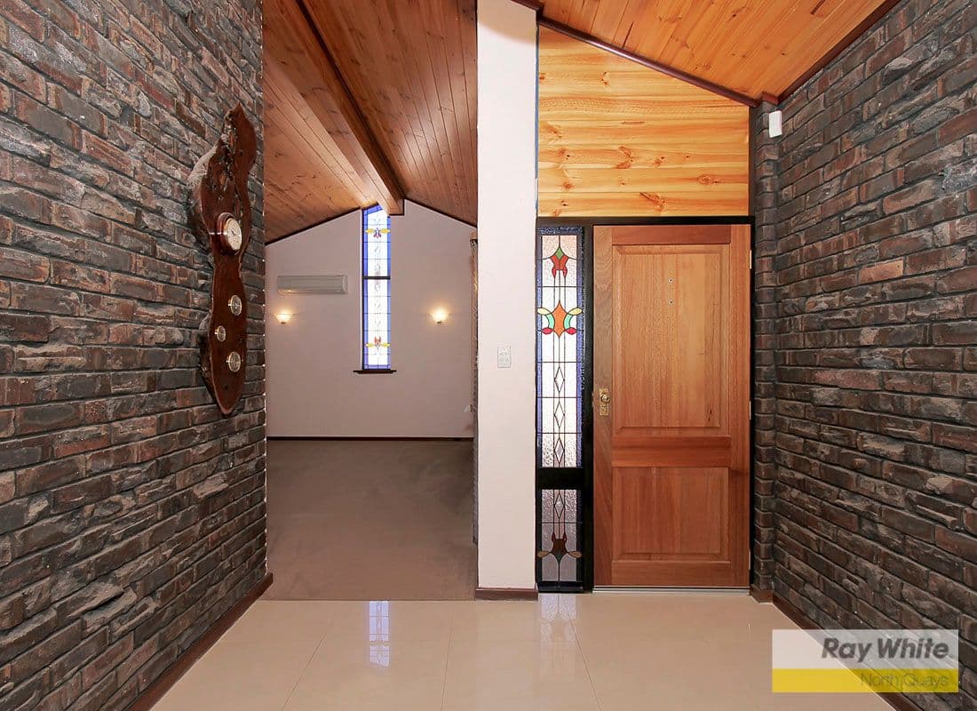8 Hispano Place, CARINE WA 6020, Carine - Thumbnail 2