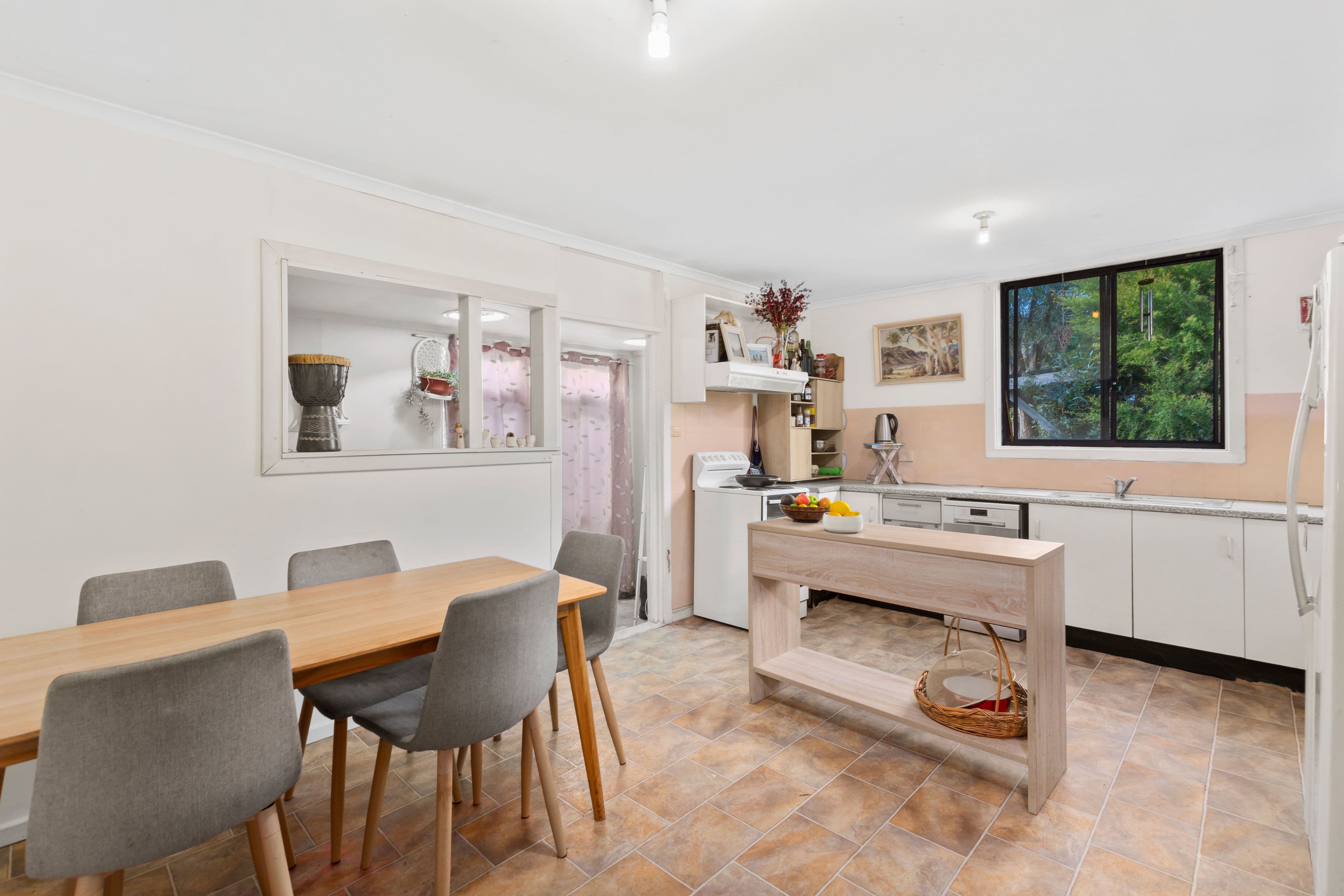 13 Benelong Street, Bulli NSW 2516, Bulli - Thumbnail 3