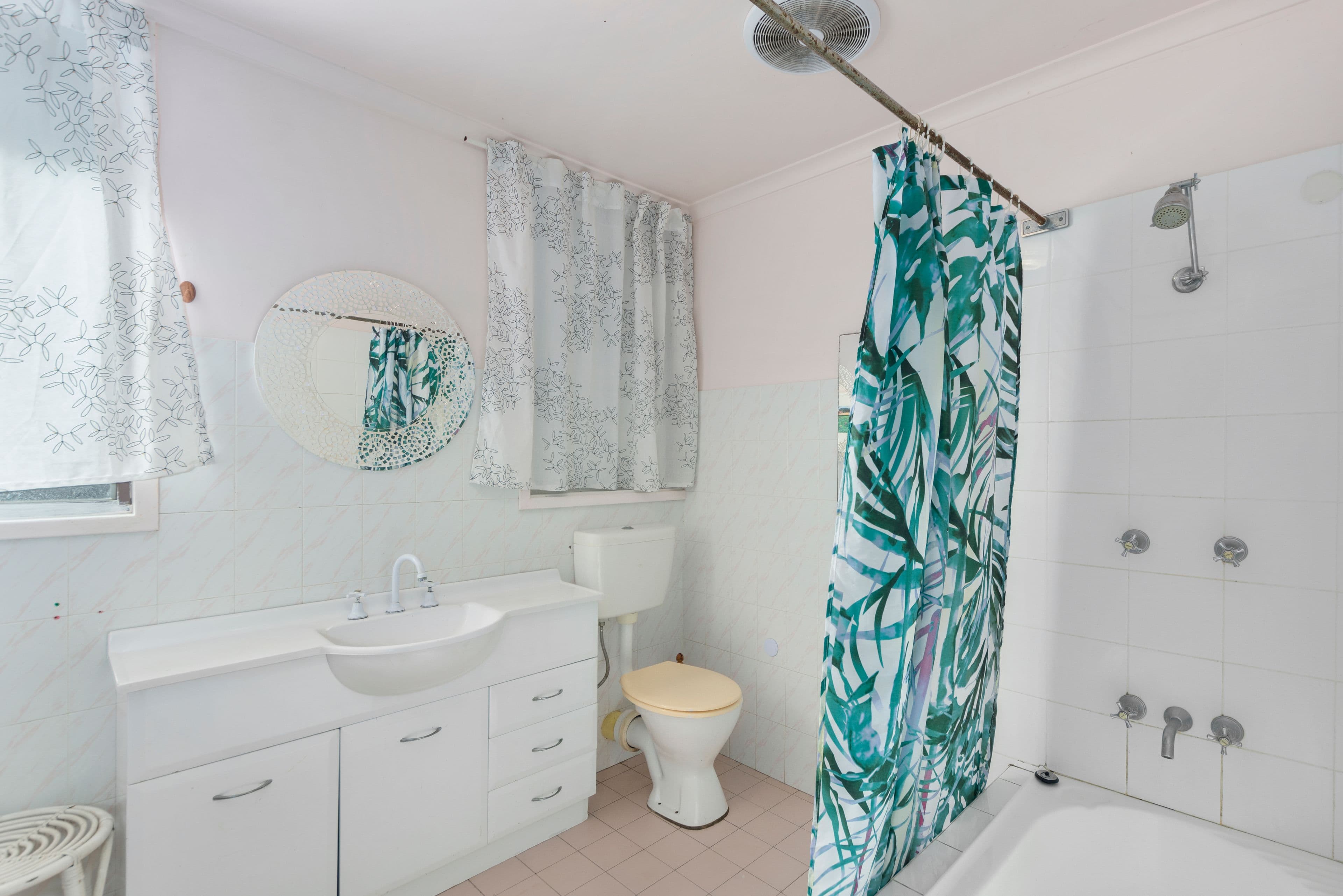 13 Benelong Street, Bulli NSW 2516, Bulli - Thumbnail 6