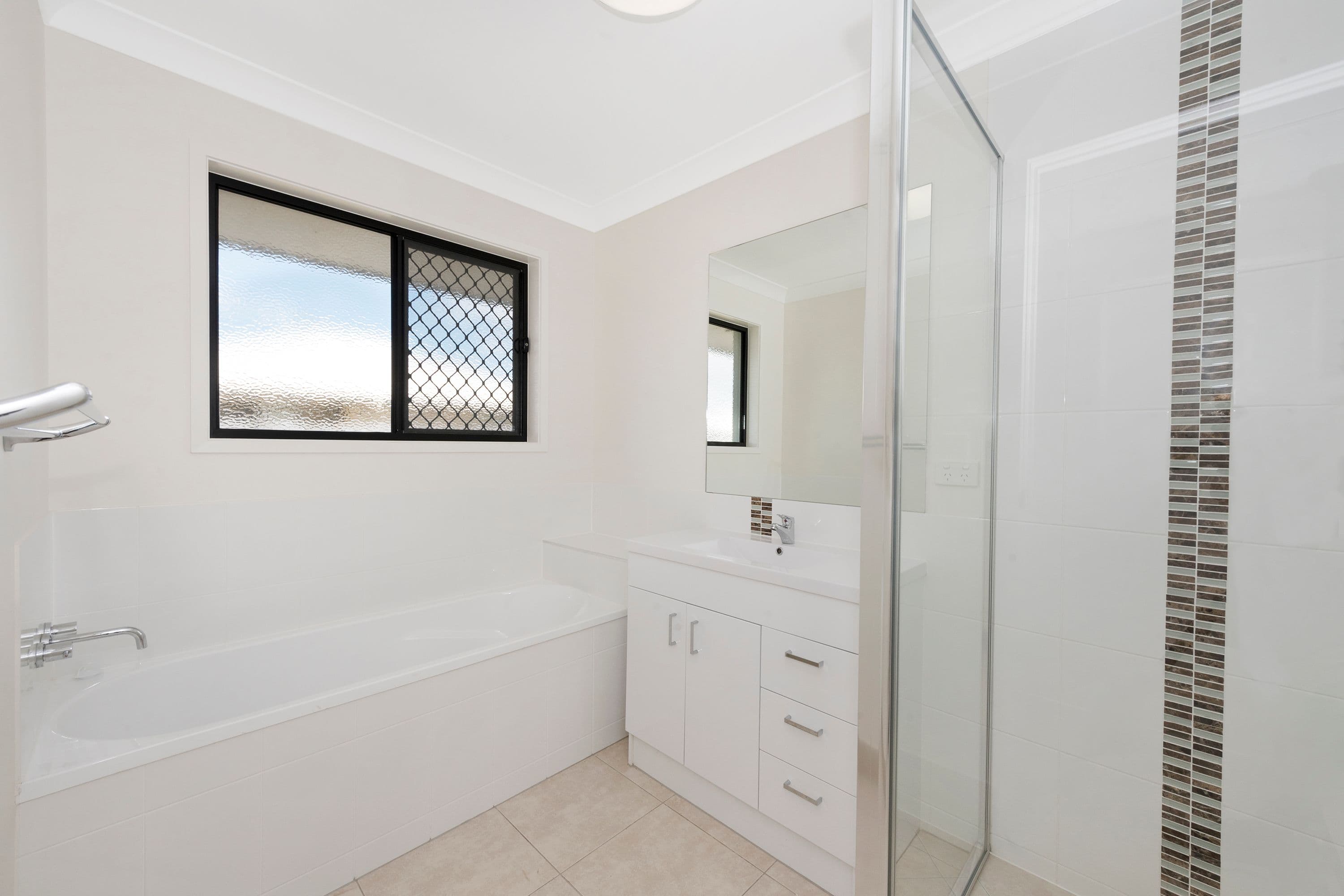 40 Epping Way, Mount Low QLD 4818, Mount Low - Thumbnail 7