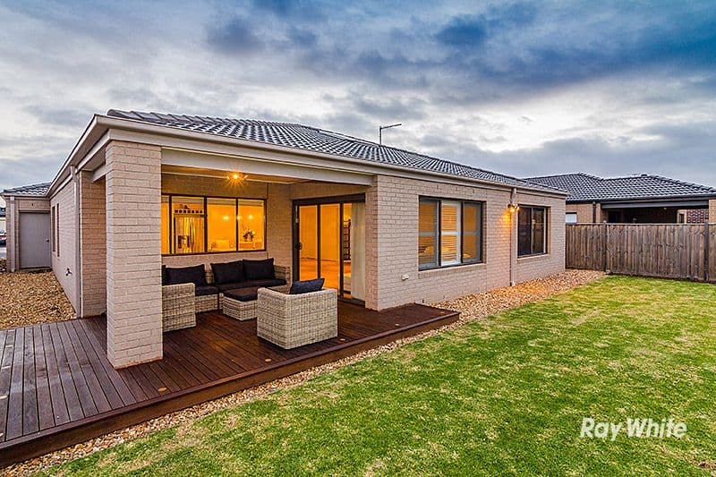 75 Charlbury Crescent, Cranbourne North VIC 3977, Cranbourne North - Thumbnail 7