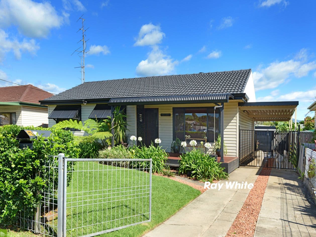 33 Wiley Street, Albion Park NSW 2527, Albion Park - Image 1