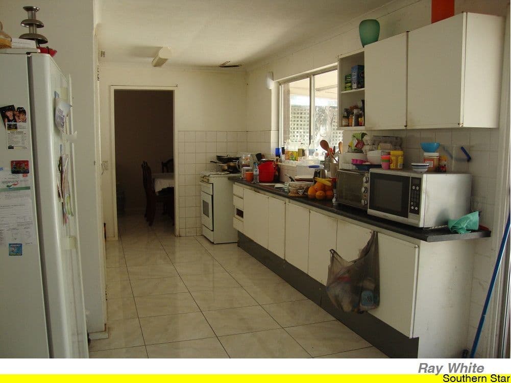 5 Slee Avenue, KELMSCOTT WA 6111, Kelmscott - Thumbnail 5