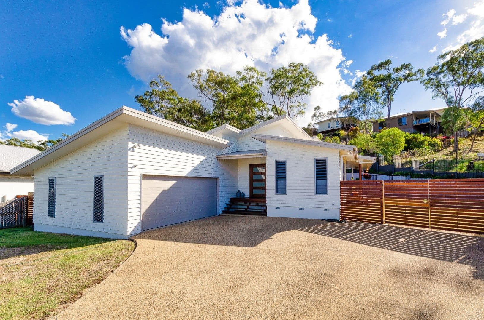 33 Grasstree Crescent, Kirkwood QLD 4680, Kirkwood - Thumbnail 2
