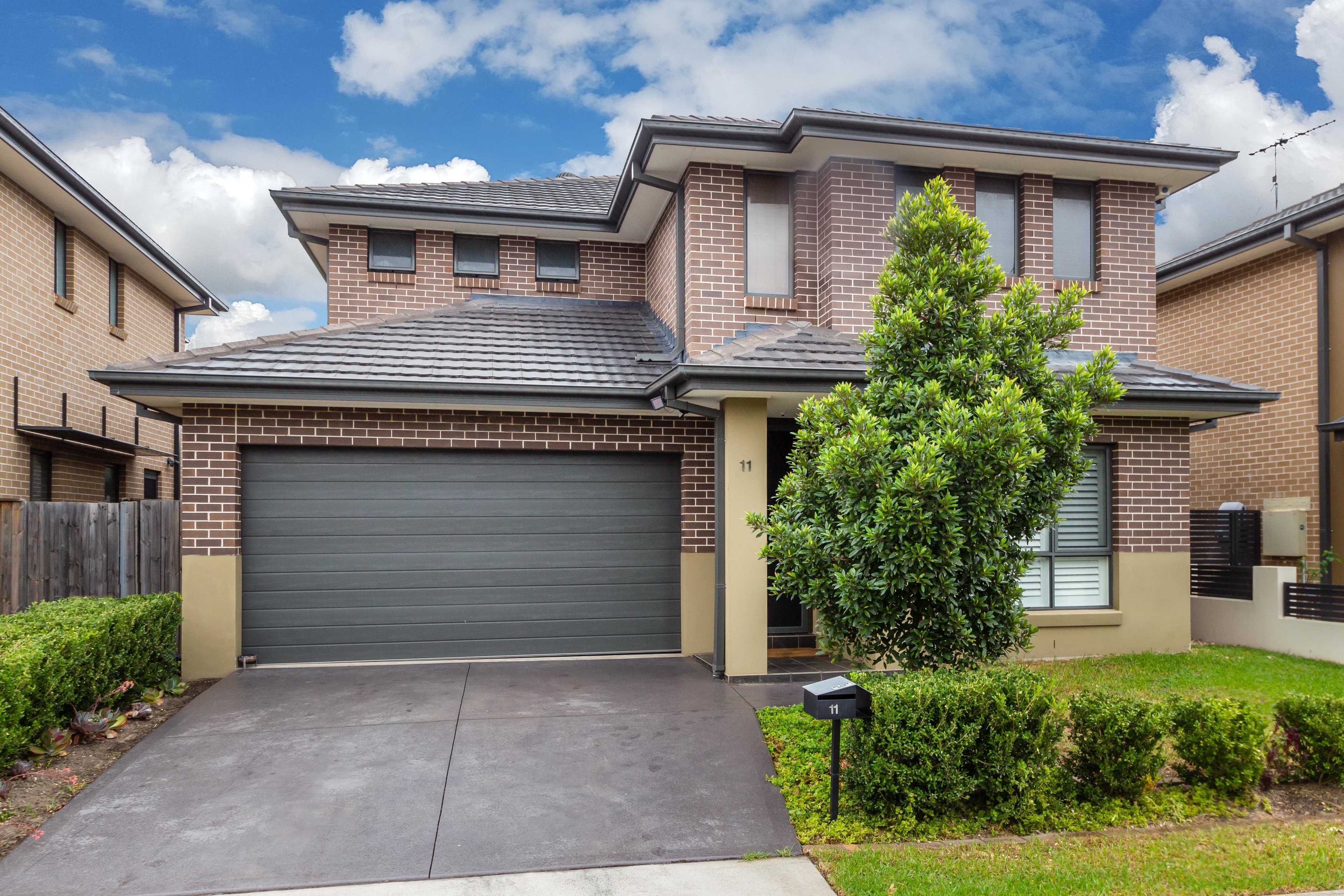 11 Dragonfly Street, The Ponds - Image 1