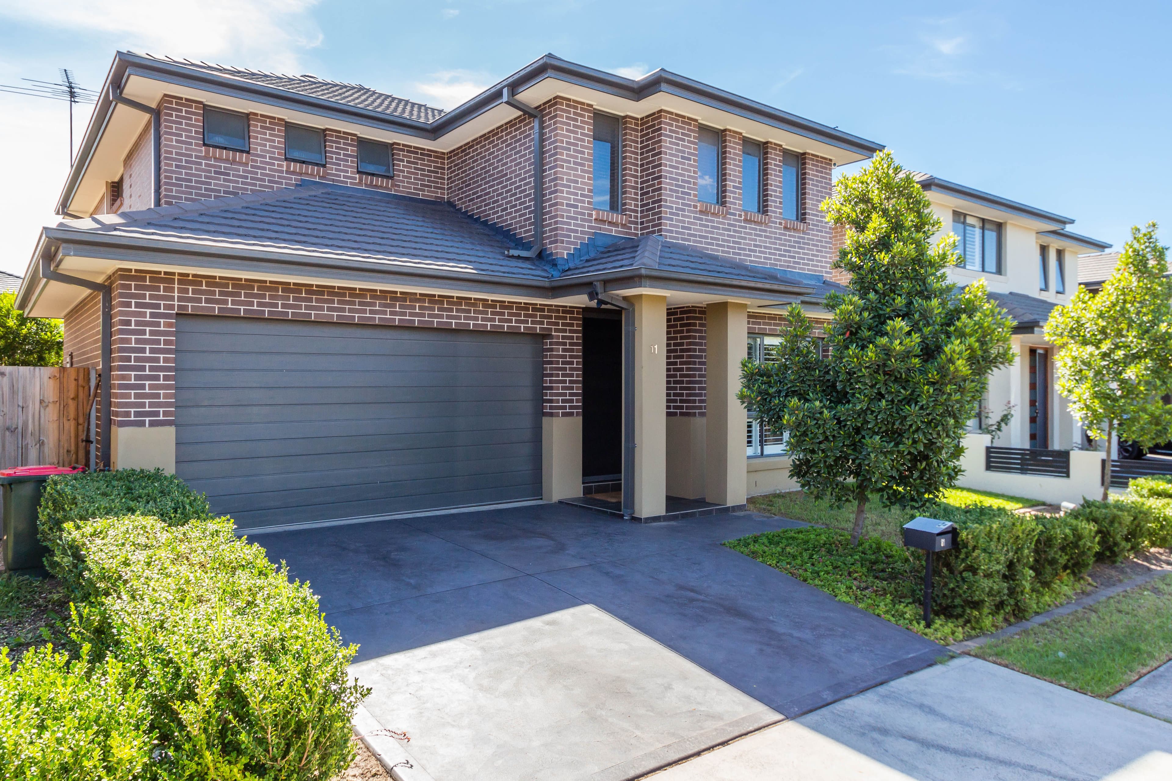 11 Dragonfly Street, The Ponds - Thumbnail 2