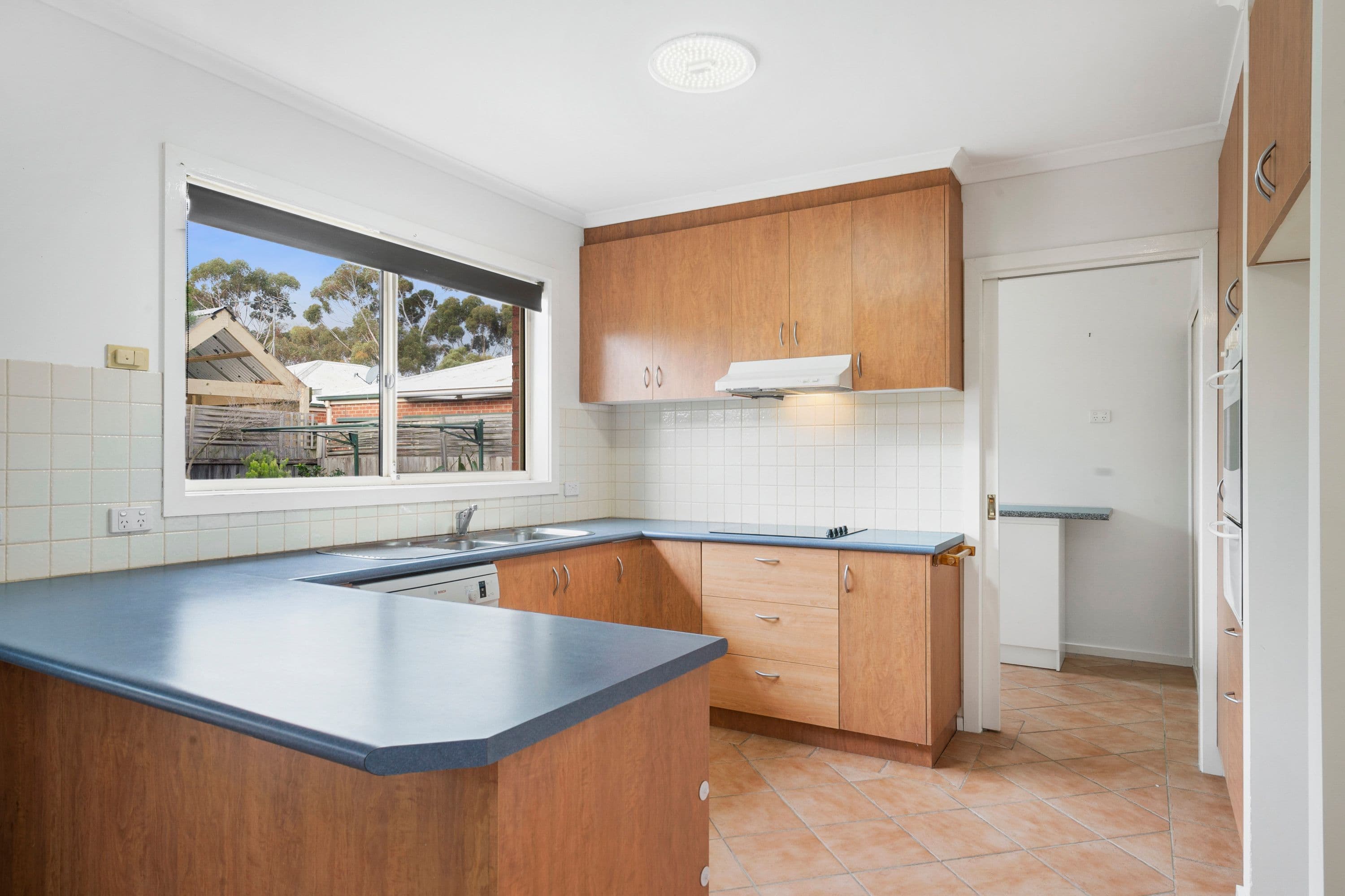 8 Clover Street, Lara VIC 3212, Lara - Thumbnail 3