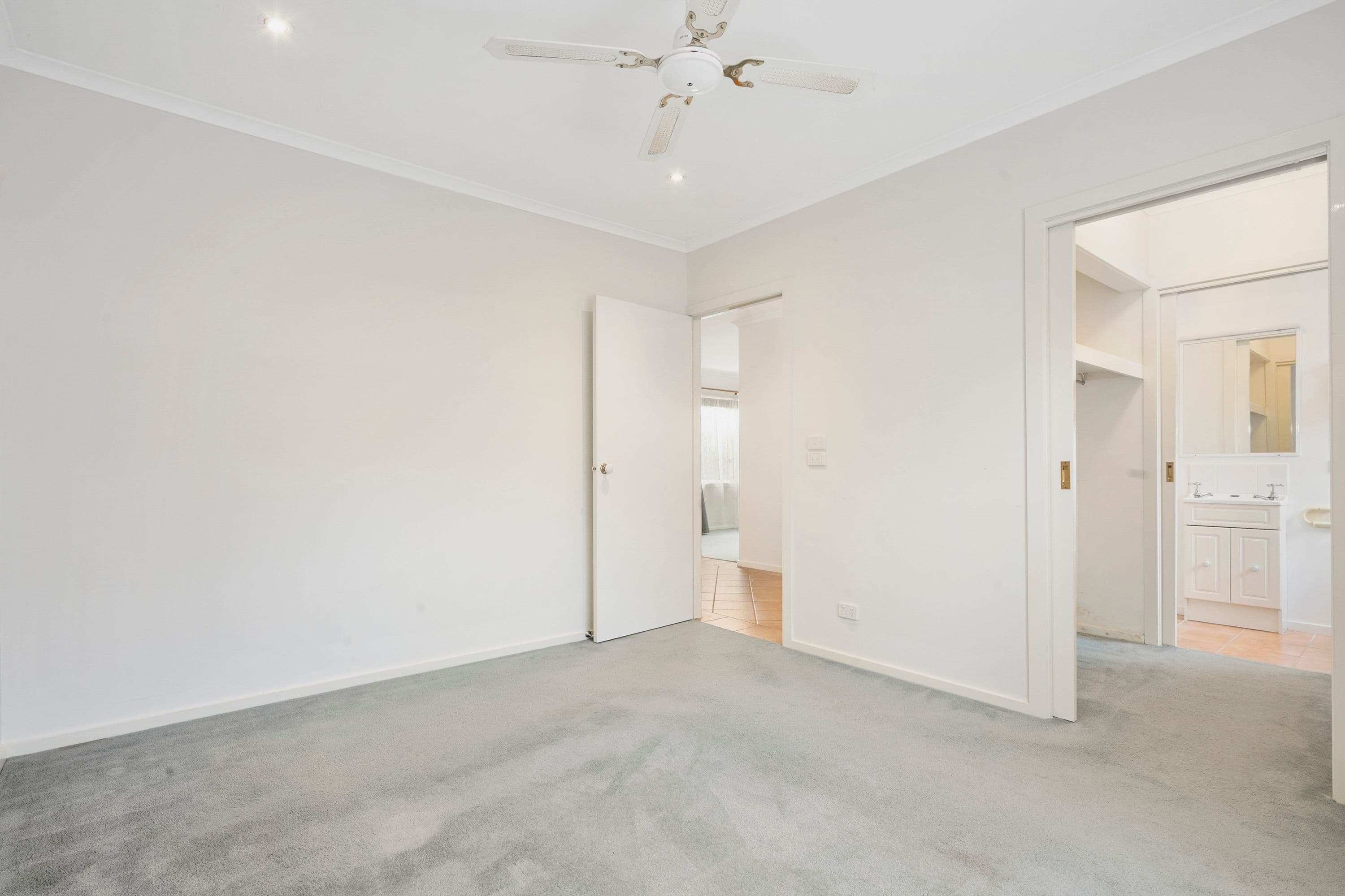 8 Clover Street, Lara VIC 3212, Lara - Thumbnail 7