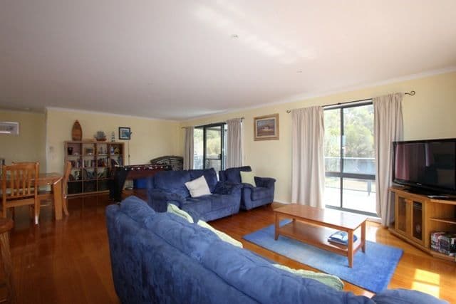 115 McKenzie Road, Cowes VIC 3922, Cowes - Thumbnail 6