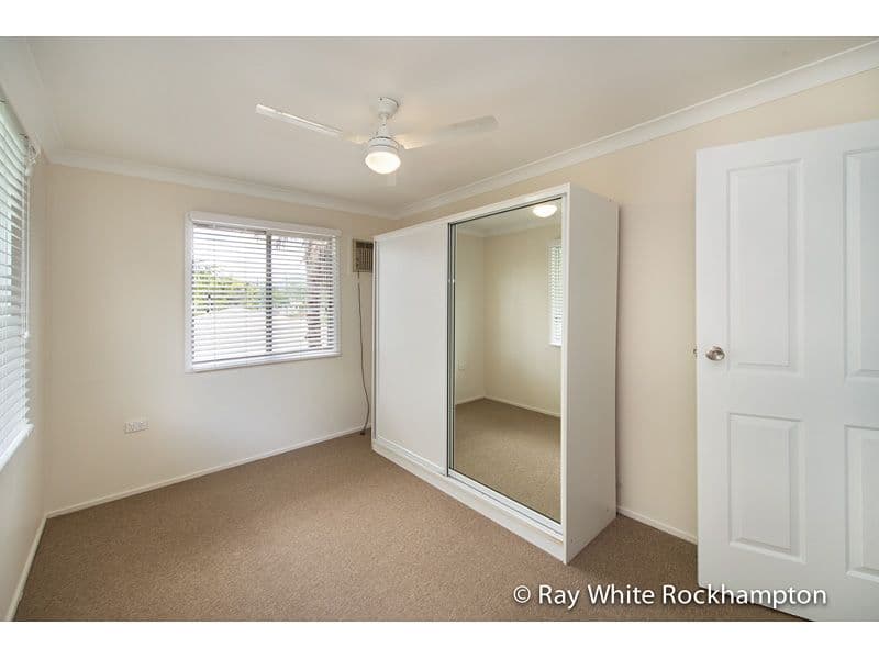 383 Richardson Road, NORMAN GARDENS QLD 4701, Norman Gardens - Thumbnail 6