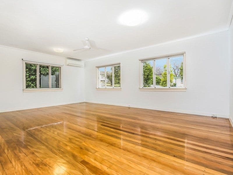 16 Croxley Street, Upper Mount Gravatt QLD 4122, Upper Mount Gravatt - Thumbnail 3