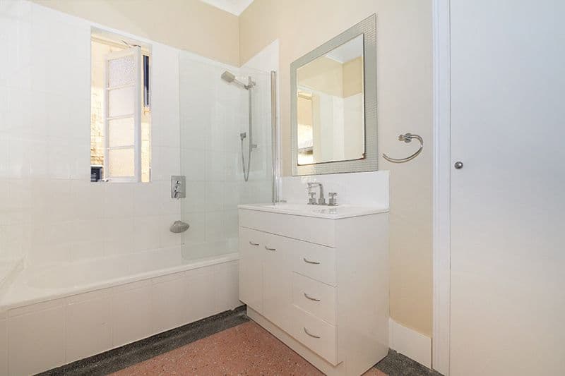 27 Lancelot Street, TENNYSON QLD 4105, Tennyson - Thumbnail 7