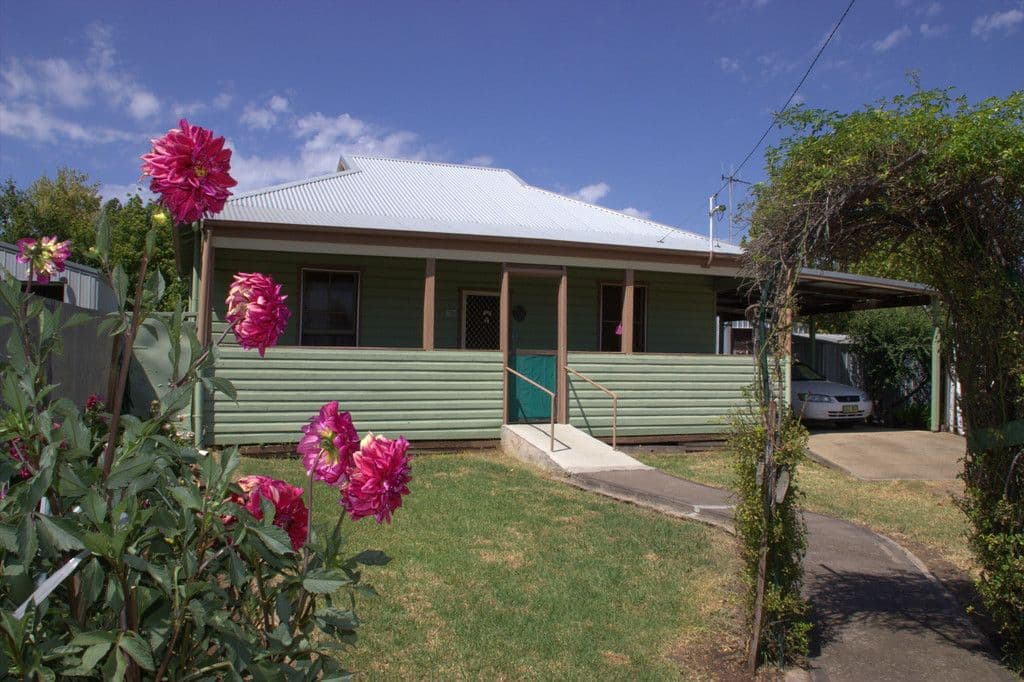 40 Cassilis Street, Coonabarabran - Image 1