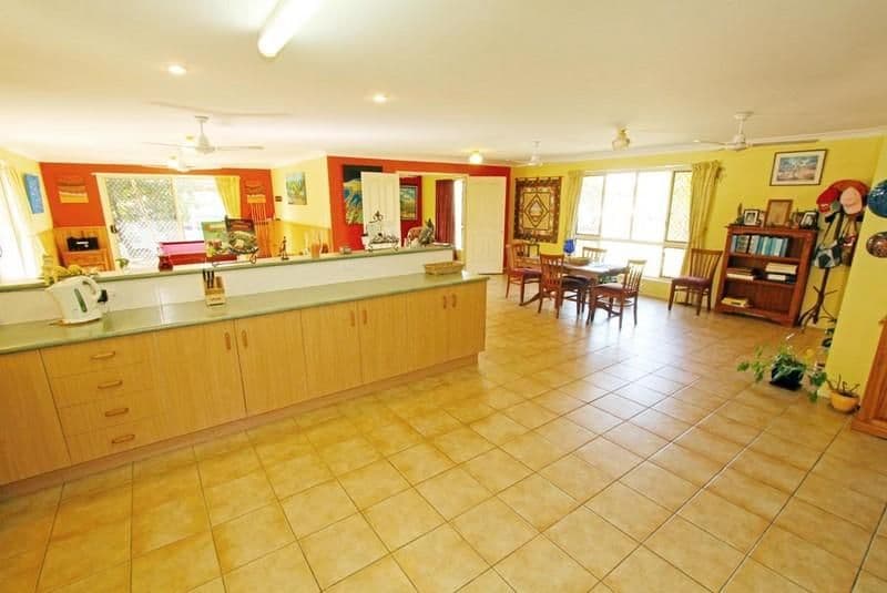 22 Fred Lawn Drive, YEPPOON QLD 4703, Yeppoon - Thumbnail 4