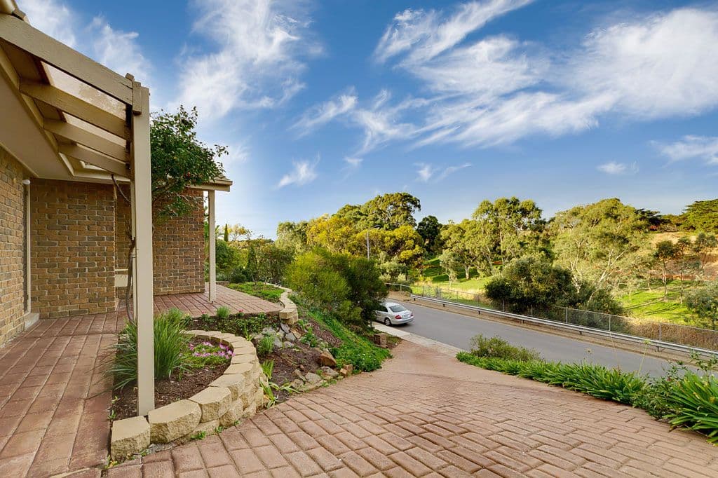 13 Latimer Crescent, TROTT PARK SA 5158, Trott Park - Thumbnail 3
