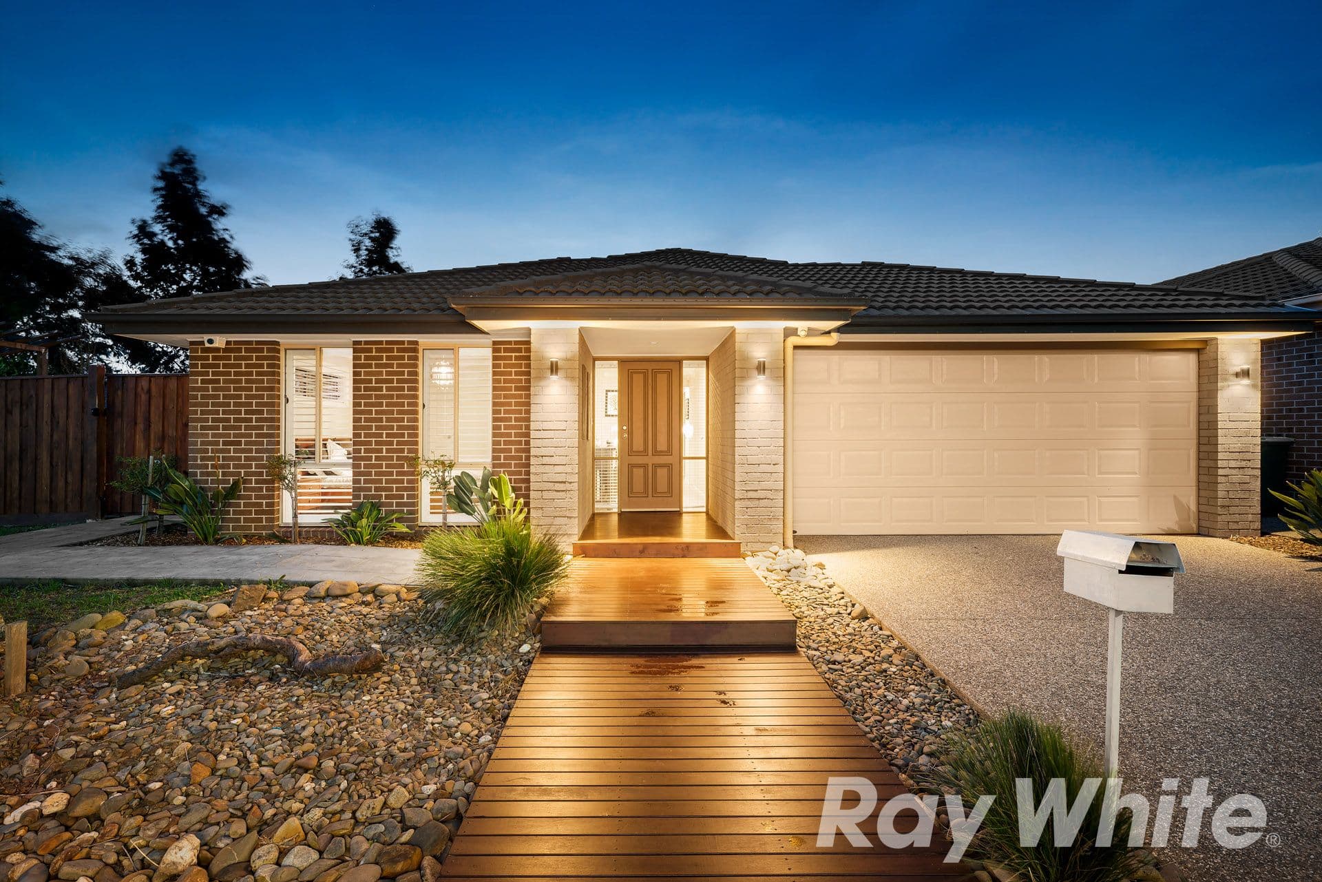 10 ENDURANCE Street, Doreen VIC 3754, Doreen - Image 1