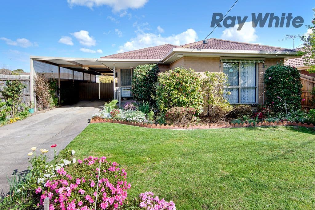 71 Hall Avenue, ALTONA MEADOWS VIC 3028, Altona Meadows - Image 1