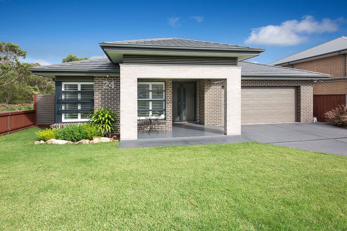 24 Ella Avenue, Barden Ridge - Image 1