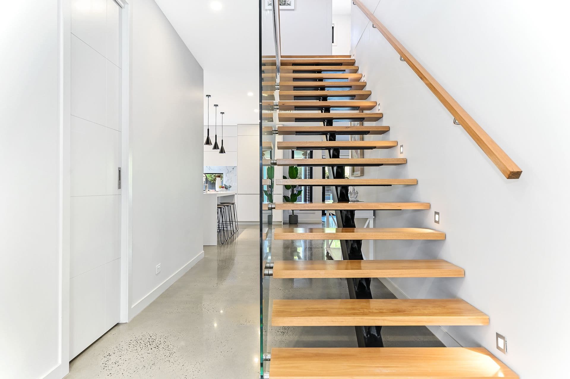 1 Cotter Court, Rowville VIC 3178, Rowville - Thumbnail 2