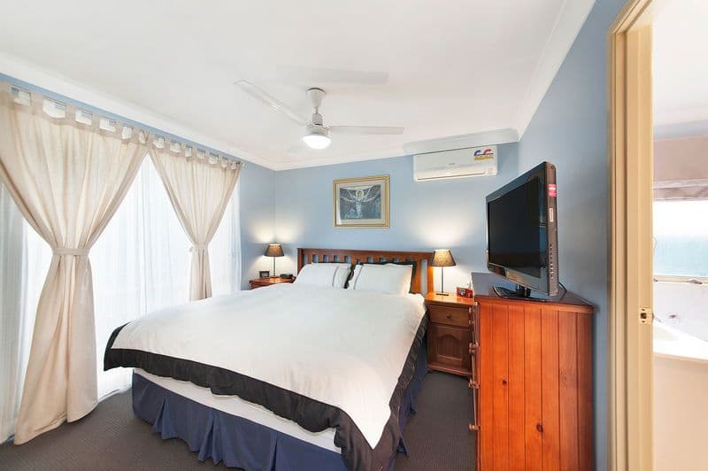 19 Erin Place, CASULA NSW 2170, Casula - Thumbnail 3