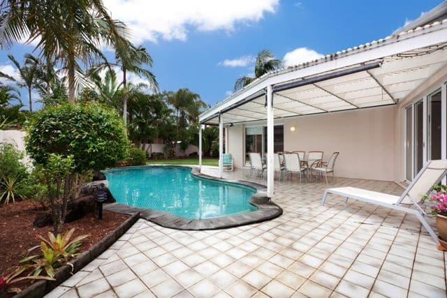 37 Charolais Crescent, BENOWA WATERS QLD 4217, Benowa - Image 1