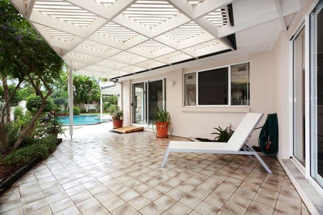 37 Charolais Crescent, BENOWA WATERS QLD 4217, Benowa - Thumbnail 3