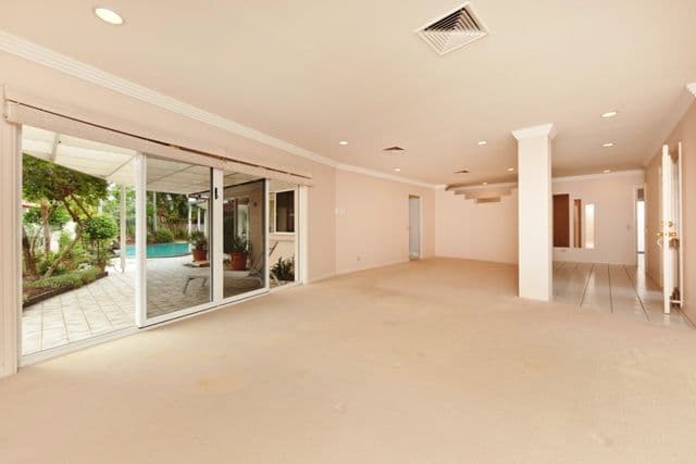 37 Charolais Crescent, BENOWA WATERS QLD 4217, Benowa - Thumbnail 5