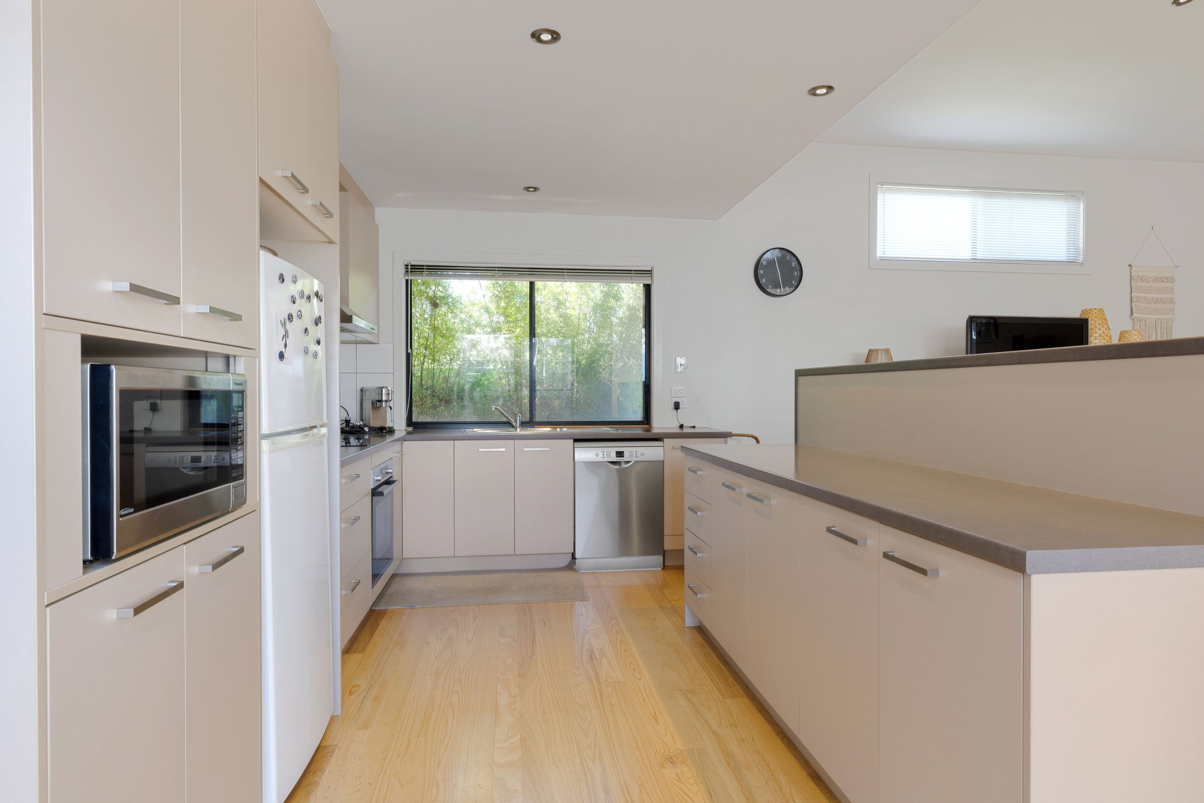 10 First Avenue, Cape Woolamai VIC 3925, Cape Woolamai - Thumbnail 5