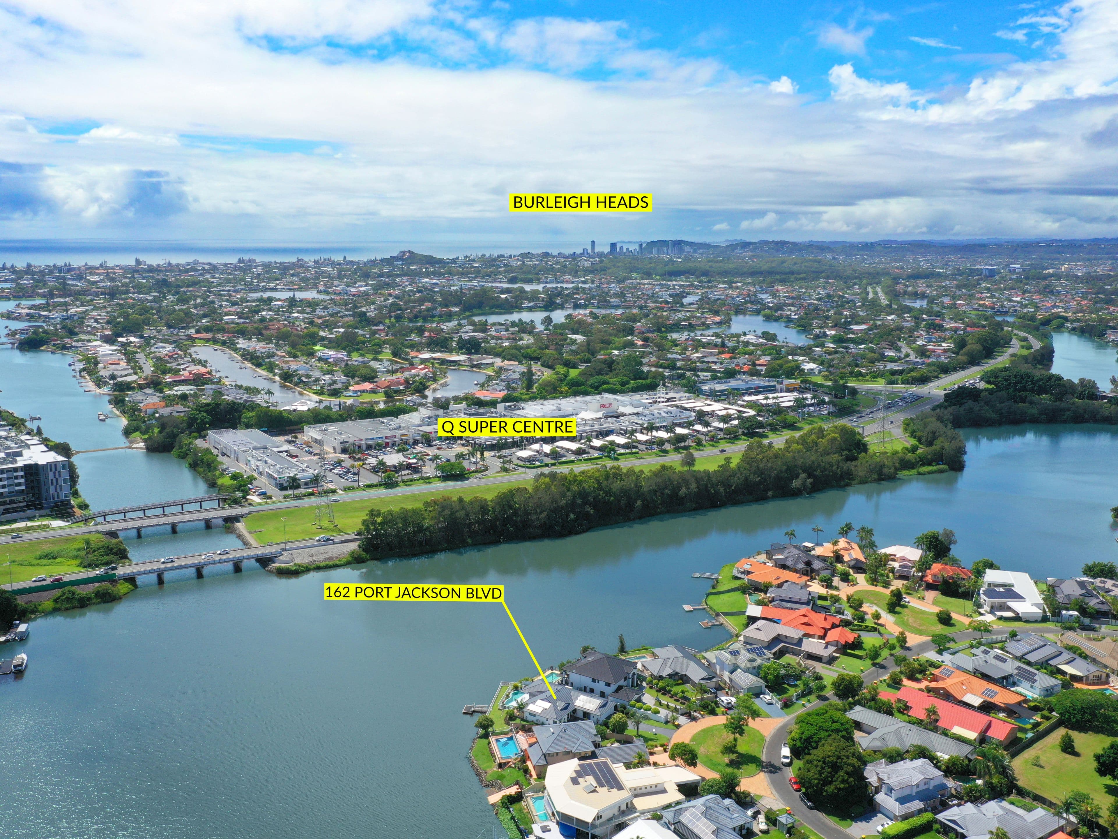 162 Port Jackson Boulevard, Clear Island Waters QLD 4226, Clear Island Waters - Thumbnail 5