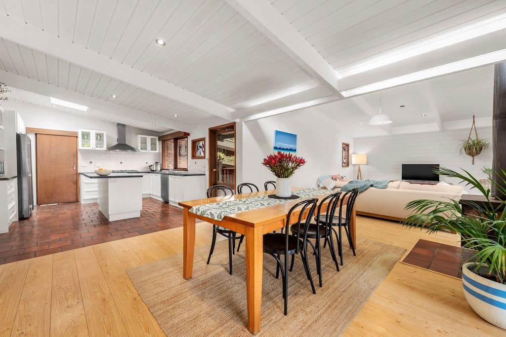 12 Foster Road, Eltham VIC 3095, Eltham - Thumbnail 2