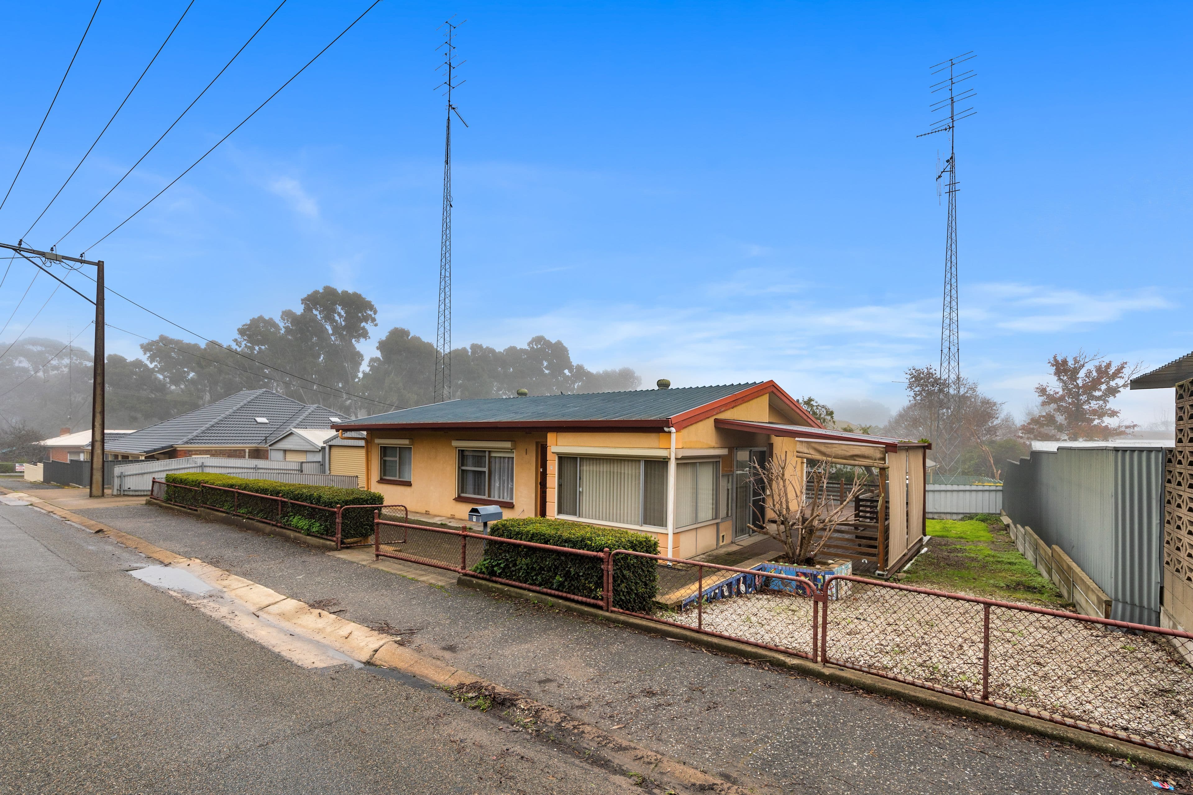 1 Powell Street, Clare SA 5453, Clare - Thumbnail 2