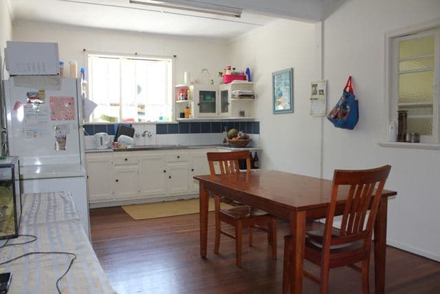 45 Eumundi Road, NOOSAVILLE QLD 4566, Noosaville - Thumbnail 3