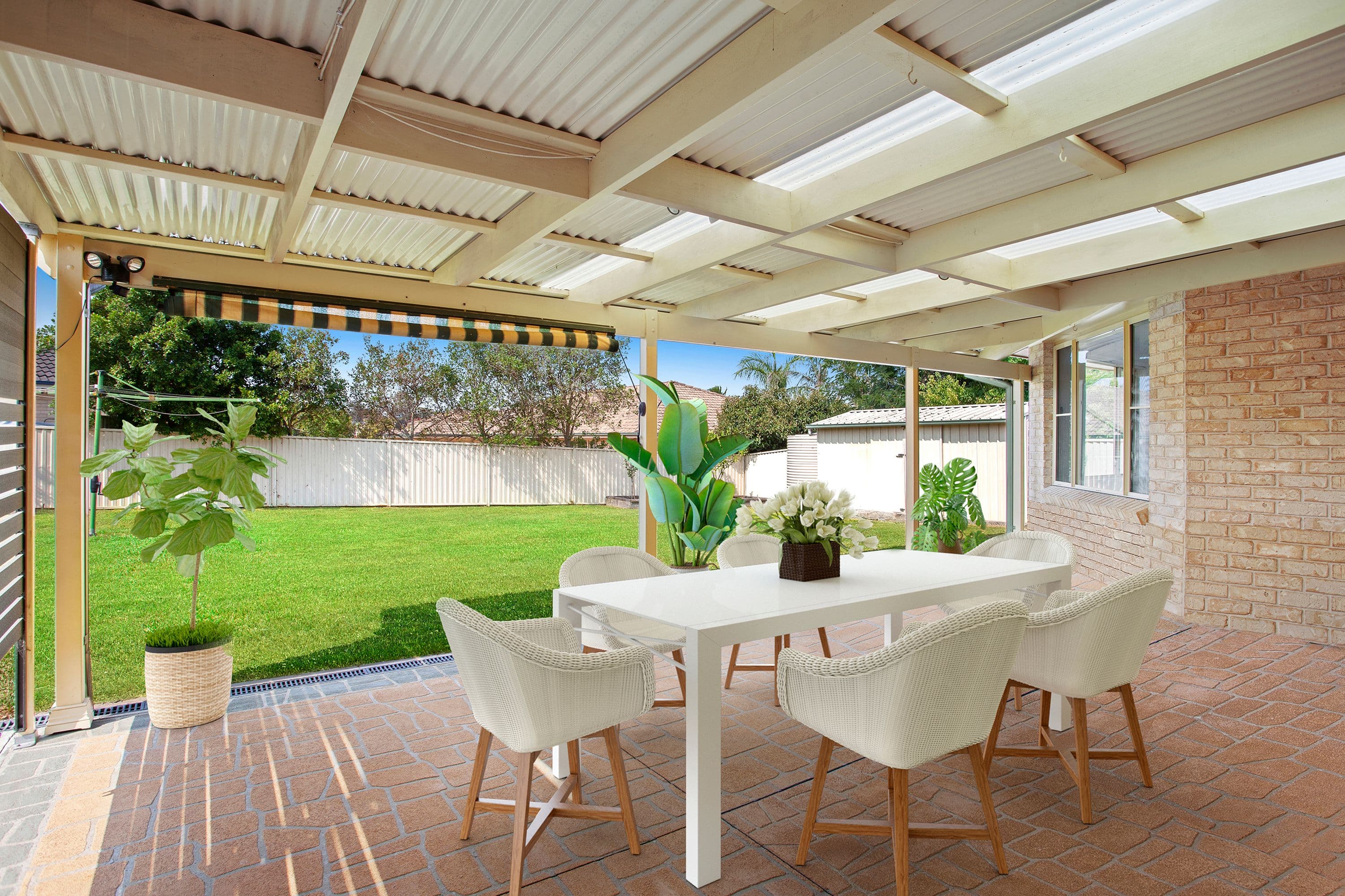 6 Grey Gum Close, Hamlyn Terrace - Thumbnail 3