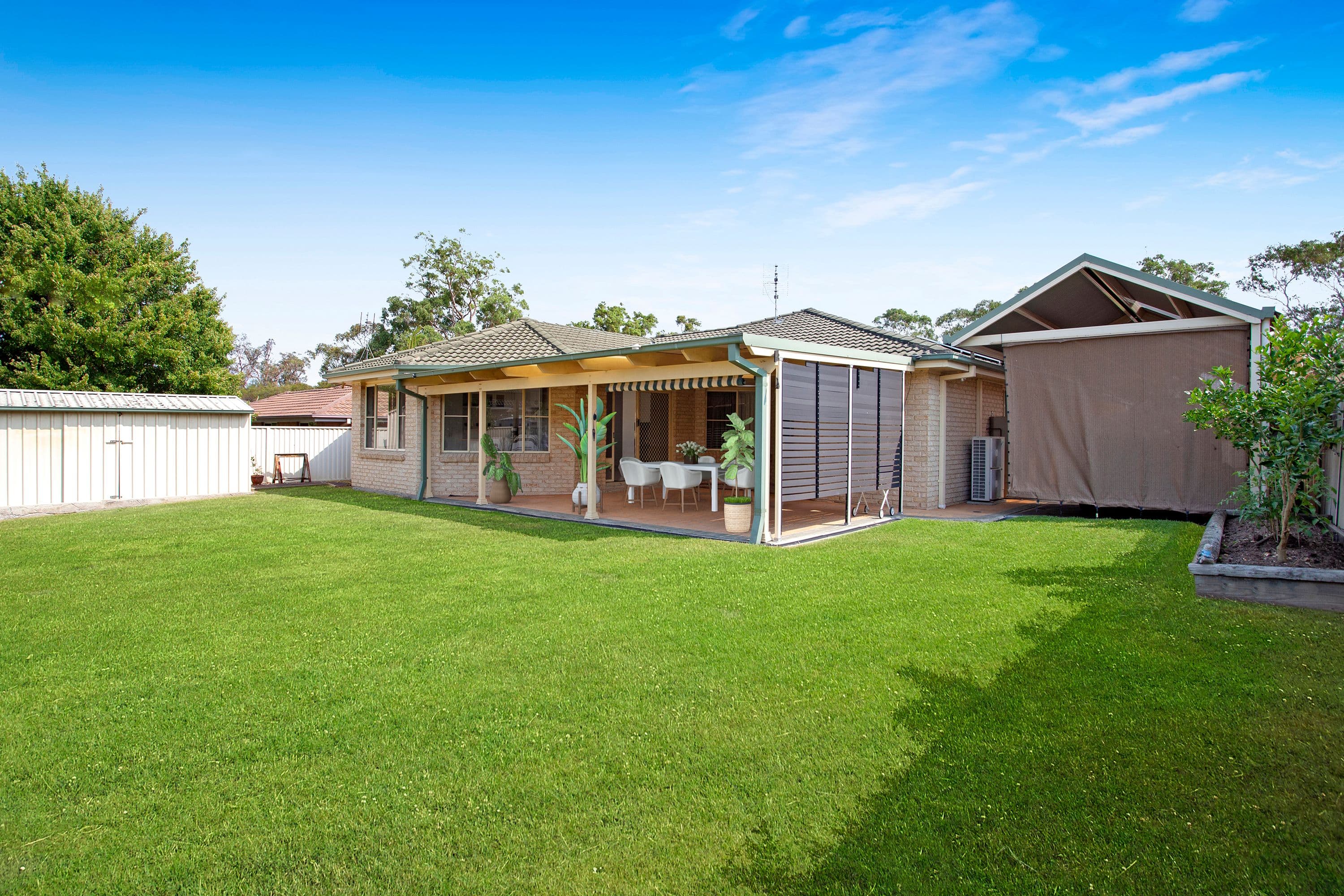 6 Grey Gum Close, Hamlyn Terrace - Thumbnail 4