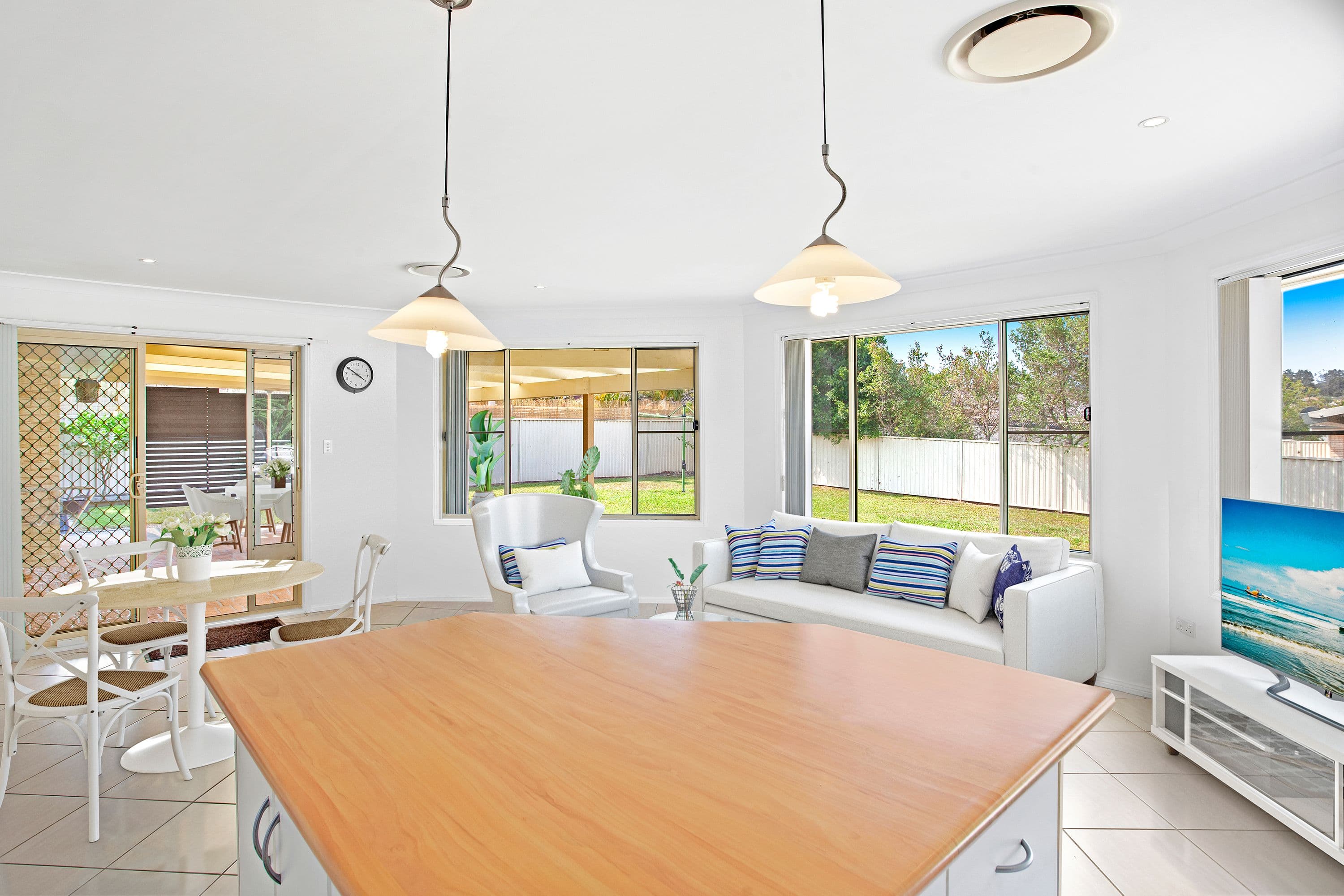 6 Grey Gum Close, Hamlyn Terrace - Thumbnail 6