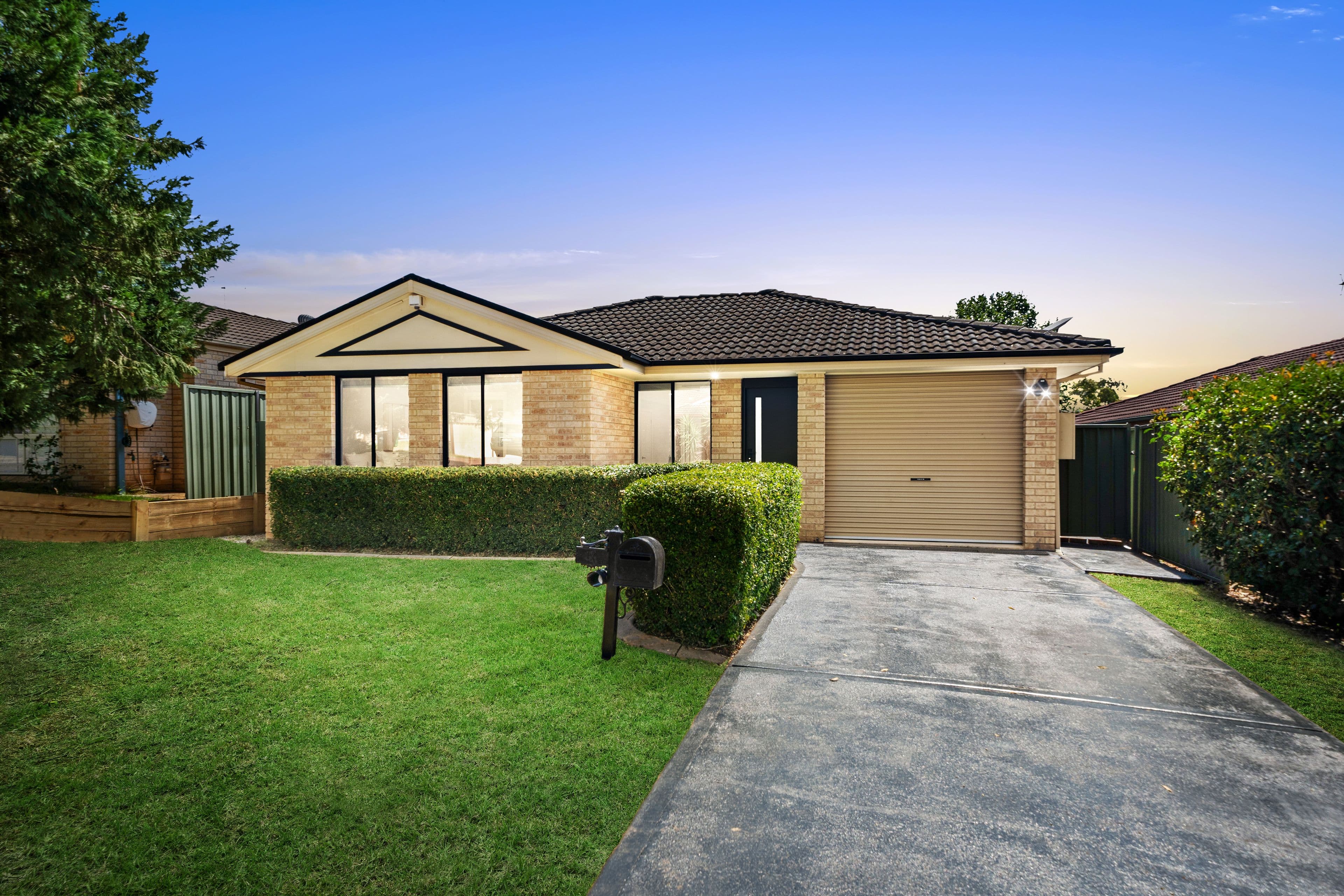 17 Yuroka Street, Glenmore Park NSW 2745, Glenmore Park - Image 1